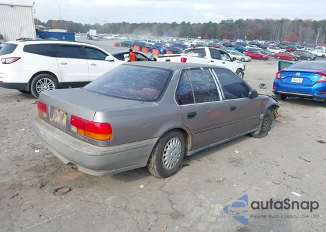 1992 Honda Accord Dx из США, поврежденный, VIN 1HGCB7643NA202599